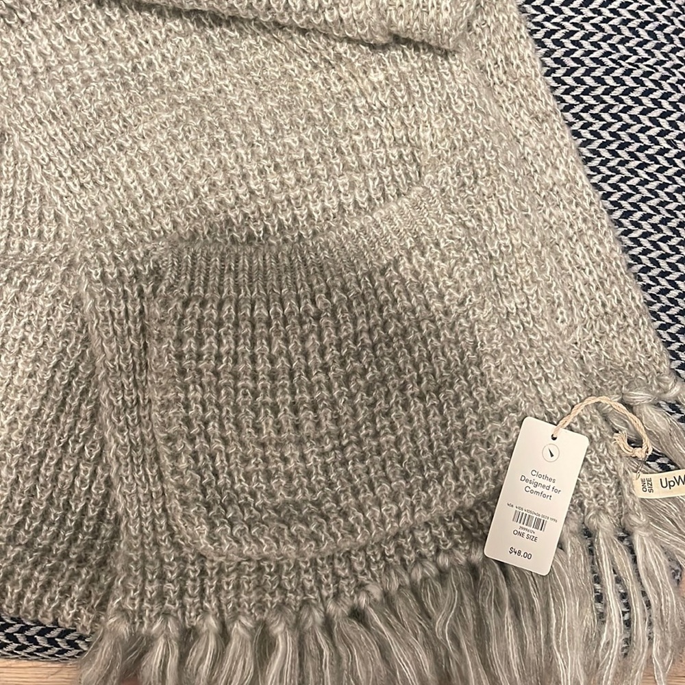 Comfy up west pocket scarf